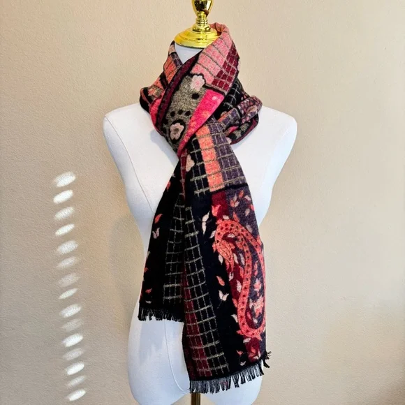 100% Cashmere Scarf Vibrant Tapestry Patchwork Artsy – Rectangular 78” x 12” - Picture 10 of 16